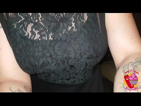 ❤️ Mae llyschwaer Slutty yn rhoi blowjob iddo a Sbaeneg Fffycin ar cy.gaypornforyou.ru ﹏
